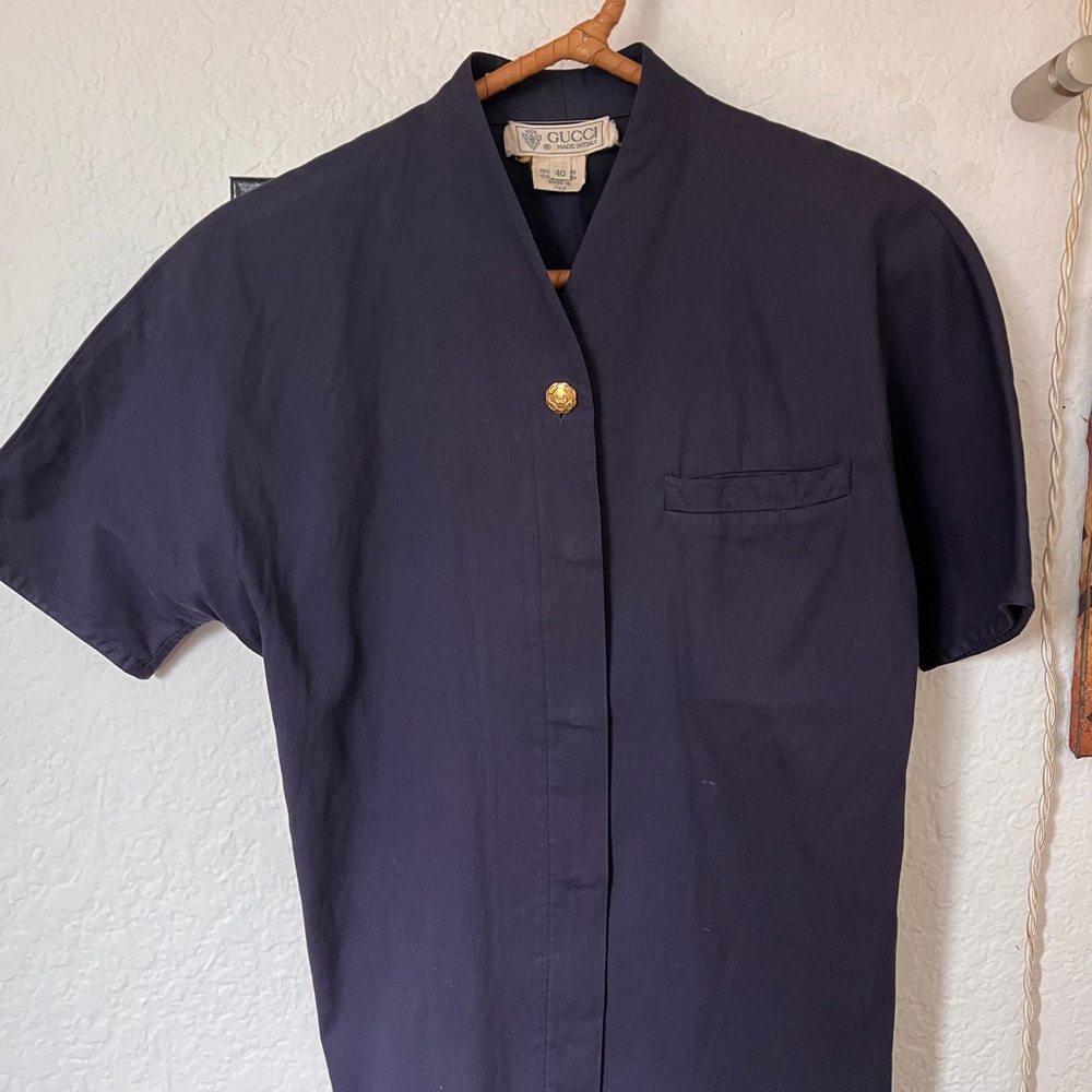 Beautiful Vintage Gucci Button Down Short Sleeve